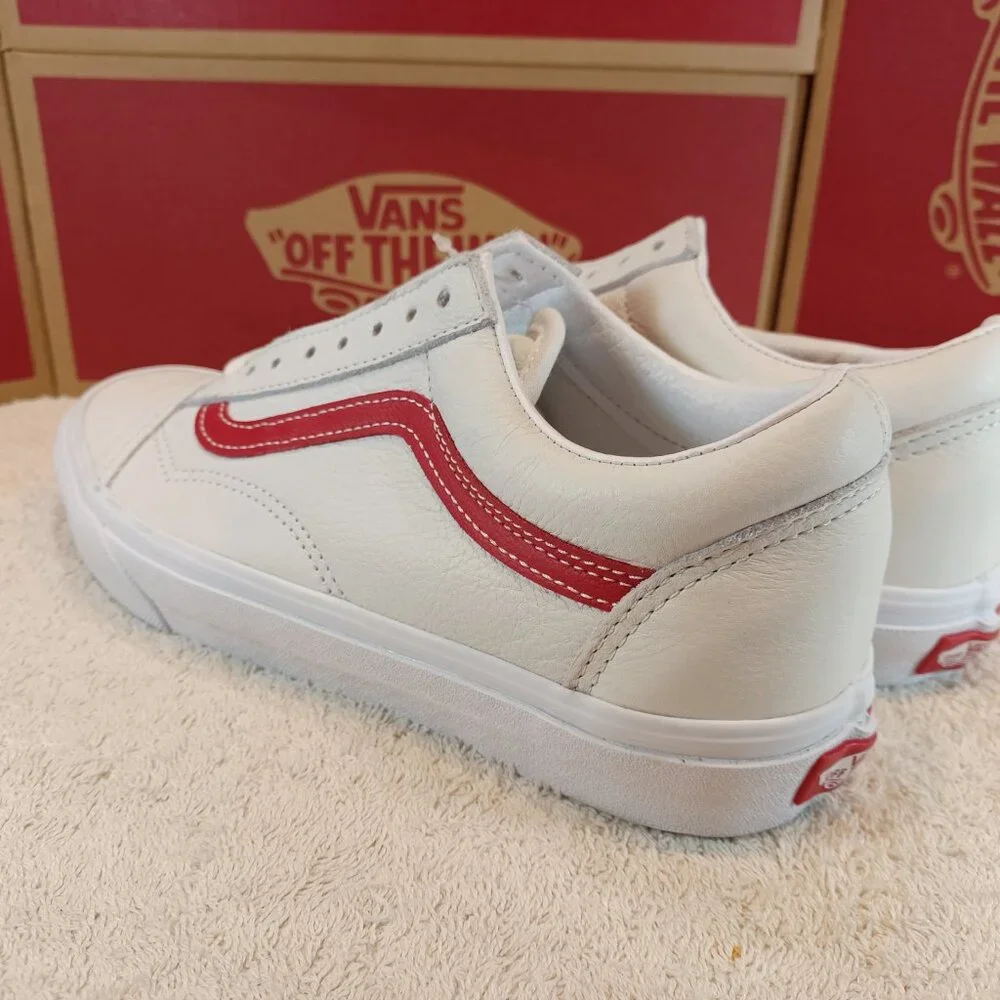 Vans Men's 7/Women's 8.5 Old Skool Leather Pop White/Chili Pepper VN0A5AO92HL